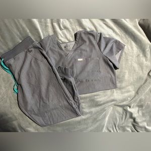 Womens figs scrub sets